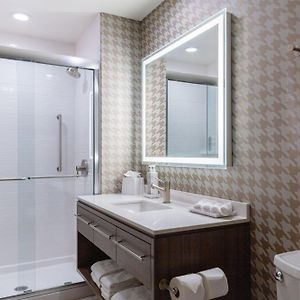 Studio Suite Mobility accessible