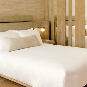 King Room Partial Ocean View