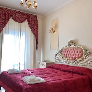 Standard Room with 1 Single Bed
