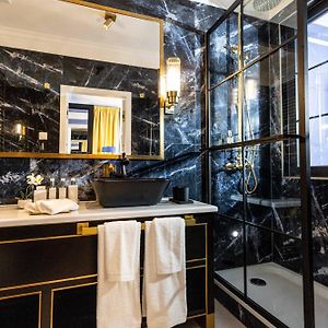 Prestige King Room