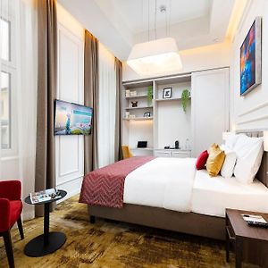 Comfort King Room