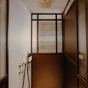 Premium King Room
