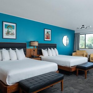 Queen Room Two Queen Beds