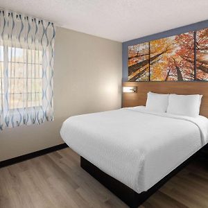 Queen Suite Disability Access