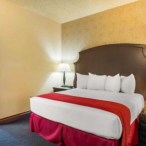 Queen Room Two Queen Beds Accessible or Non-Smoking
