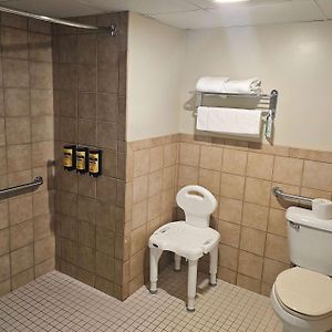 King Room Mobility accessible