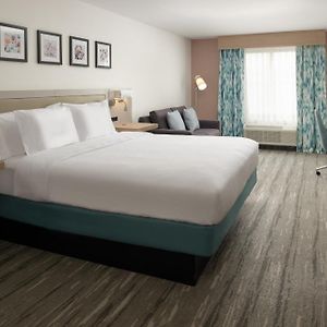 King Room Hearing Accessible