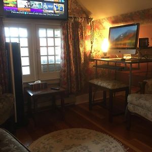 Small Twin Room