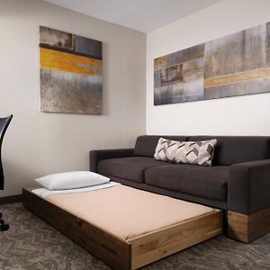 King Studio Hearing accessible
