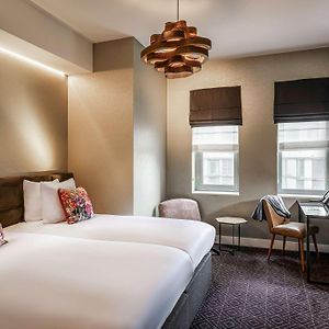 Classic Twin Room