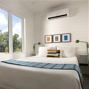 Superior King Suite