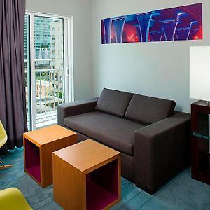 Upper Floors King Suite