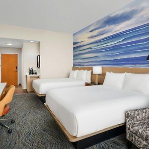 Queen Room Two Queen Beds Ocean View
