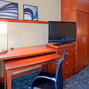 One-Bedroom King Suite