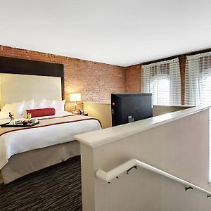 One-Bedroom Room