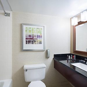 Deluxe King or Double Room
