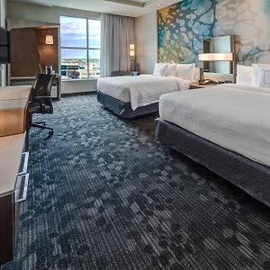 Queen Room Mobility accessible