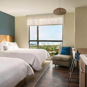 Queen Room Two Queen Beds City View Adapted Tub Mobility Accessible