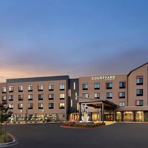 Courtyard By Marriott Petaluma Sonoma County