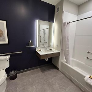 King Suite Disability Access