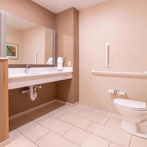 Double Queen Room