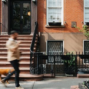 Outsite Chelsea
