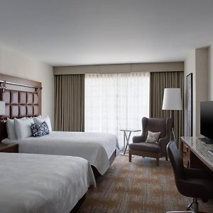 Queen Room Mobility accessible