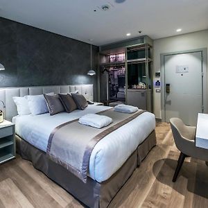 Classic King Room