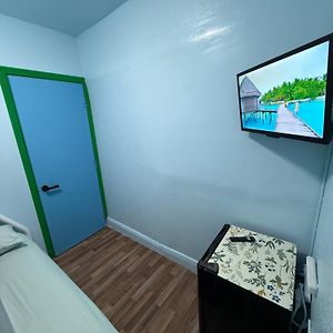 Economy Triple Room