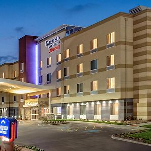 Fairfield Inn & Suites By Marriott Fresno North/Shaw Avenue