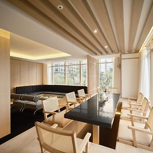 Uh Suite Seoul Deoksugung