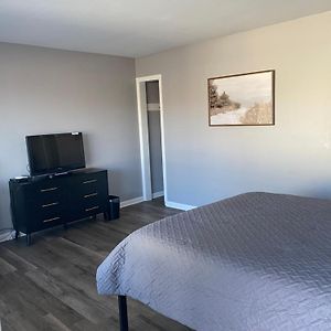 Queen Suite