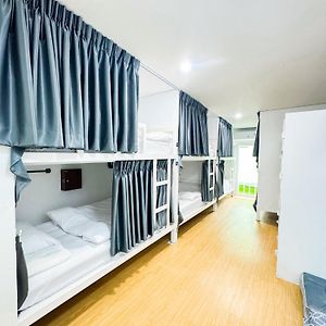 Diff Hostel