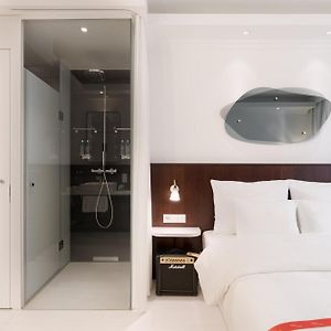 Cozy Double Room