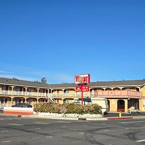 Drift Inn, Llc