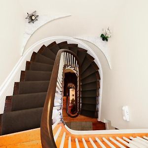 Charming & Stylish Studio On Beacon Hill #11