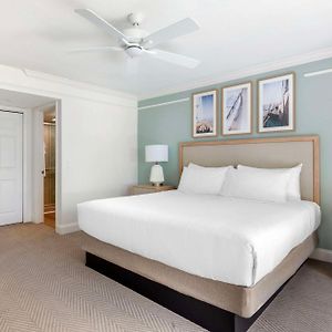 Two-Bedroom King Suite