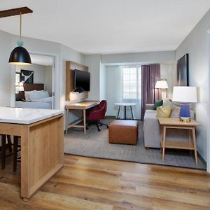 Two-Bedroom King Suite