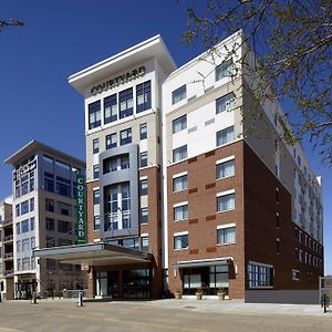 Courtyard By Marriott Akron Downtown