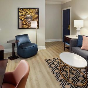 Large One-Bedroom King Suite