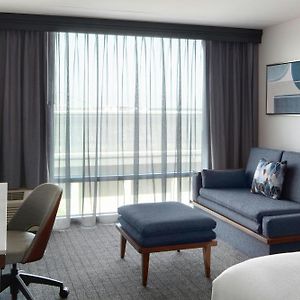 King Room Mobility or hearing accessible