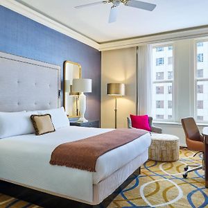 Signature King Room