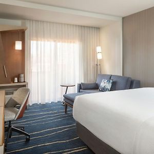 King Room Mobility accessible