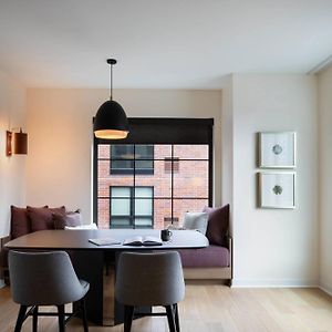 One-Bedroom King Suite
