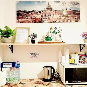 Budget King Room
