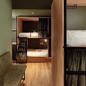 Dormitory Room Mixed