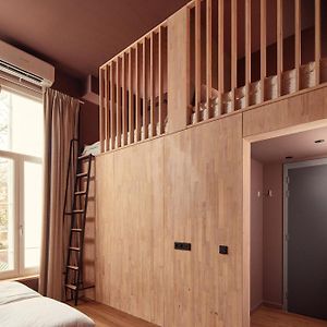 Dormitory Room Mixed