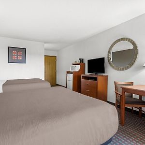 Queen Room Two Queen Beds Accessible or Non-Smoking