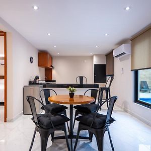 Superior Studio