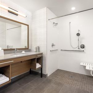 King Room Hearing Access